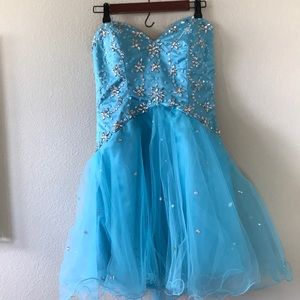 Homecoming dress